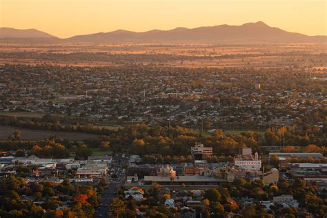 tamworth to shepparton|How far is Shepparton from Tamworth